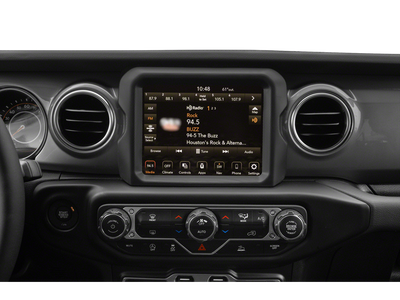 2023 Jeep Wrangler 4-Door Sahara