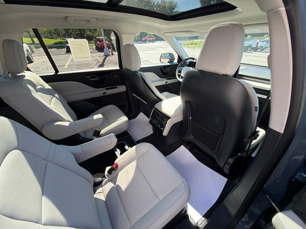2027 Lincoln Aviator Premiere