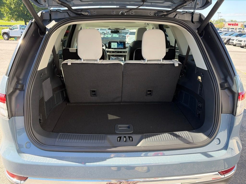 2027 Lincoln Aviator Premiere