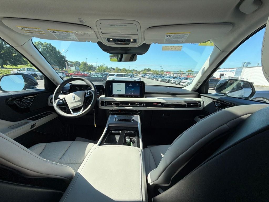2027 Lincoln Aviator Premiere