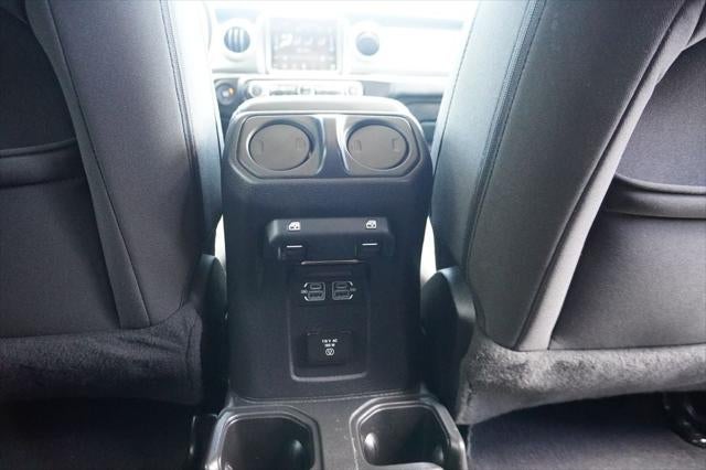 2023 Jeep Wrangler 4-Door Sahara