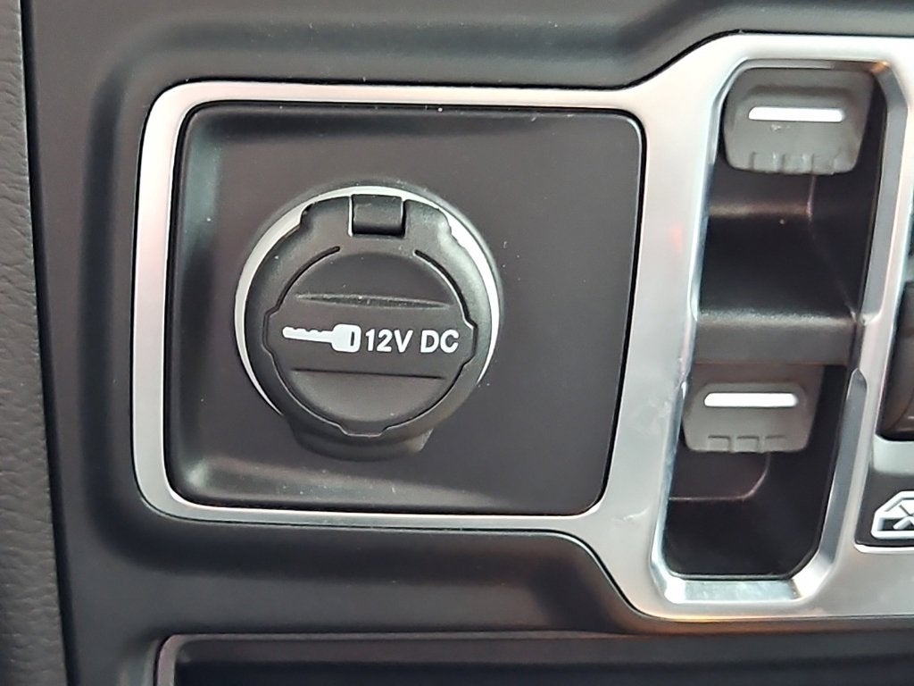 2022 Jeep Wrangler 4xe Unlimited Sahara 4x4