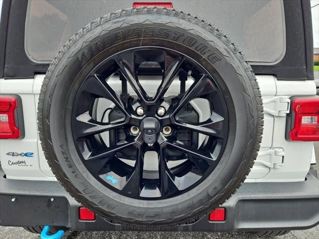 2022 Jeep Wrangler 4xe Unlimited Sahara 4x4