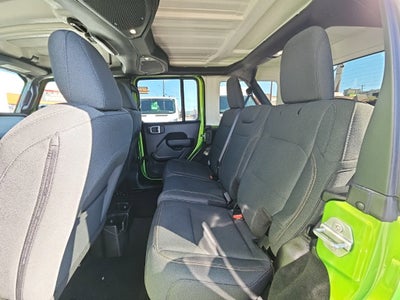2025 Jeep Wrangler 4-Door Summit 4x4