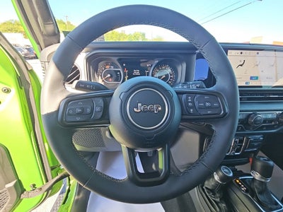 2025 Jeep Wrangler 4-Door Summit 4x4
