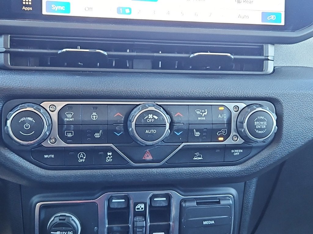 2025 Jeep Wrangler 4-Door Summit 4x4