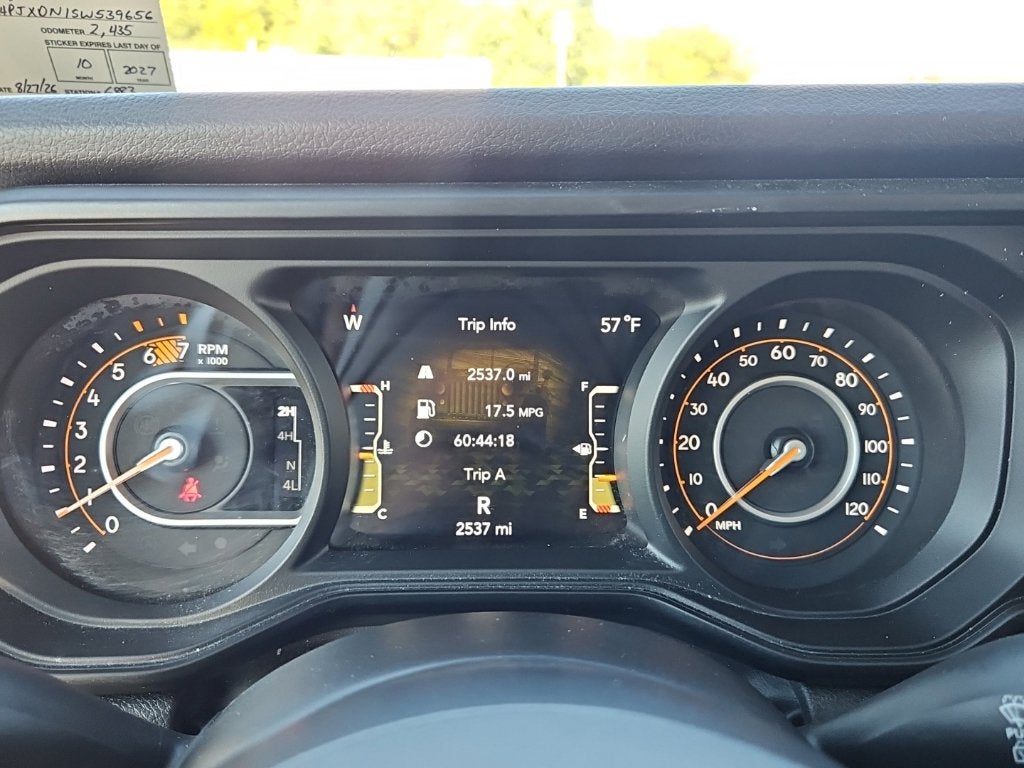 2025 Jeep Wrangler 4-Door Summit 4x4