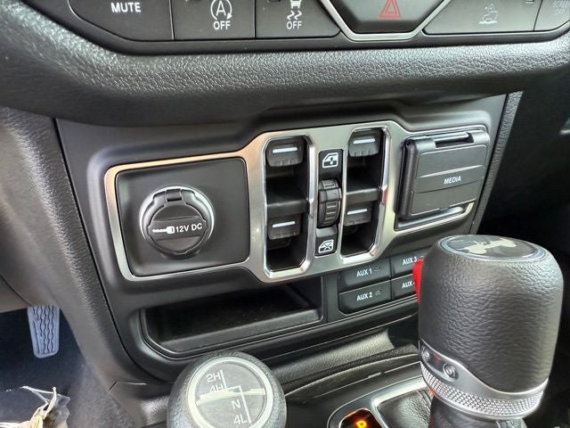 2025 Jeep Wrangler WRANGLER 4-DOOR SPORT