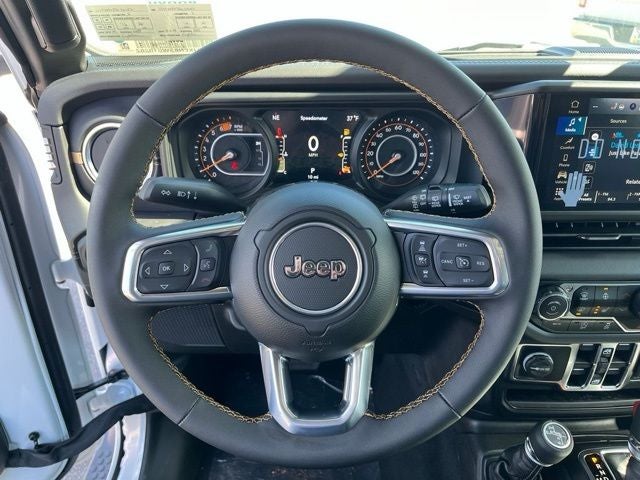 2025 Jeep Wrangler WRANGLER 4-DOOR SAHARA