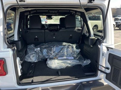 2025 Jeep Wrangler WRANGLER 4-DOOR SAHARA