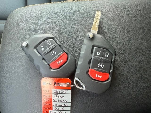 2025 Jeep Wrangler WRANGLER 4-DOOR SAHARA