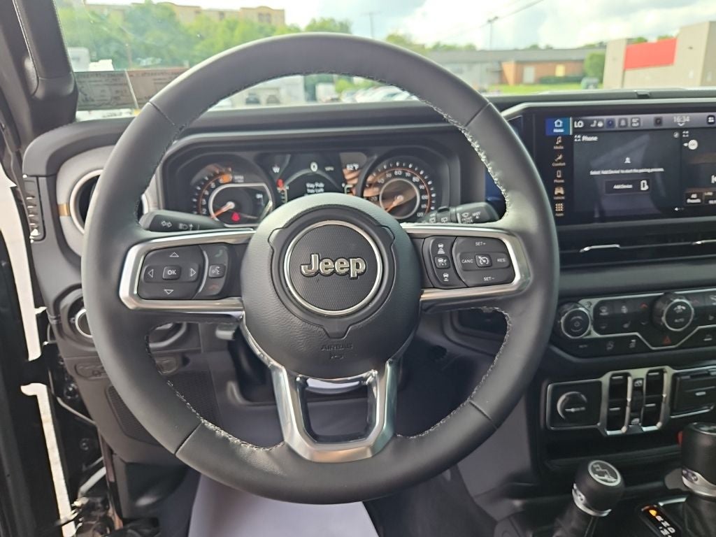 2026 Jeep Wrangler 4-Door Sahara 4x4