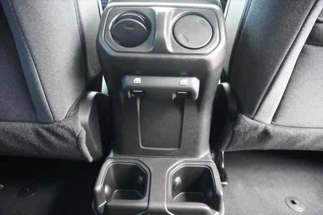 2026 Jeep Wrangler 4-Door Sport RHD 4x4