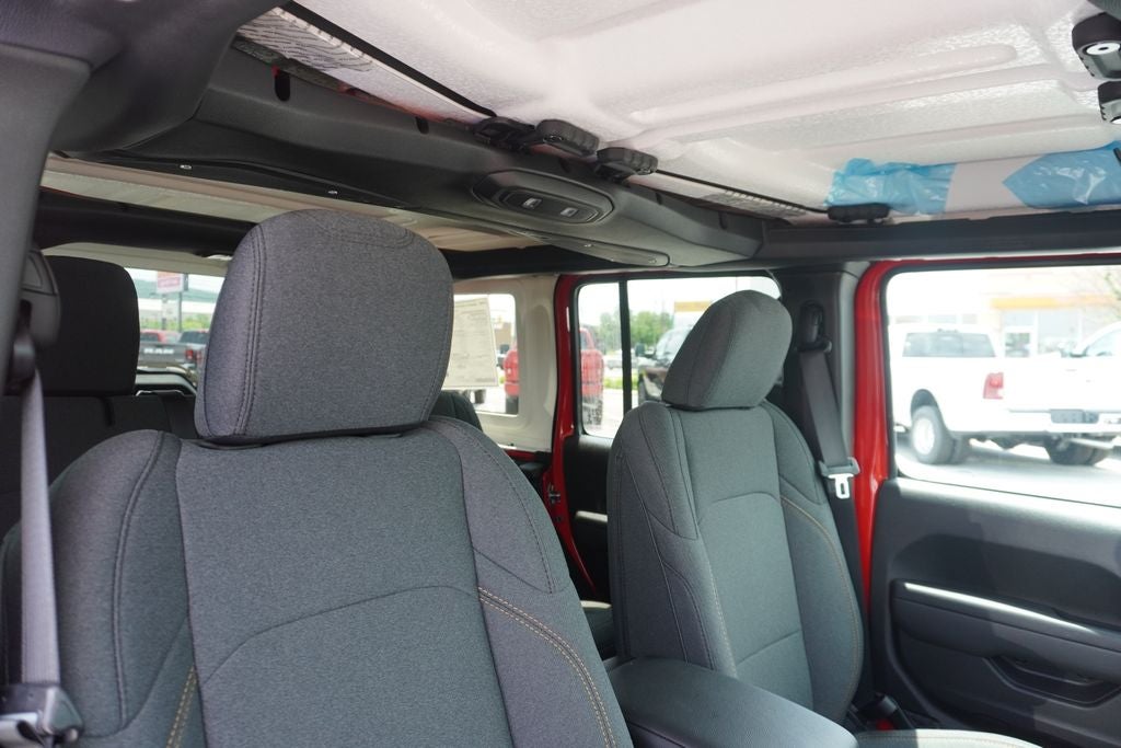 2026 Jeep Wrangler 4-Door Sport RHD 4x4