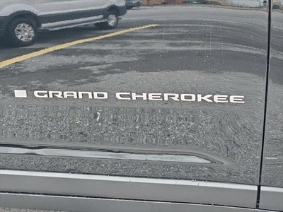 2027 Jeep Grand Cherokee GRAND CHEROKEE LAREDO 4X4