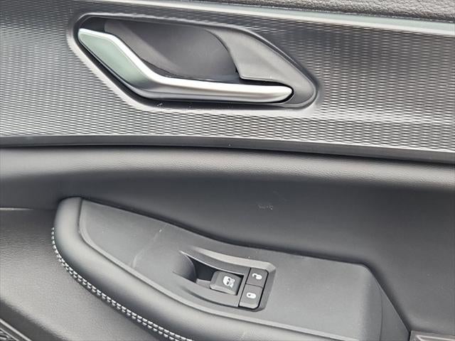 2027 Jeep Grand Cherokee GRAND CHEROKEE LAREDO 4X4