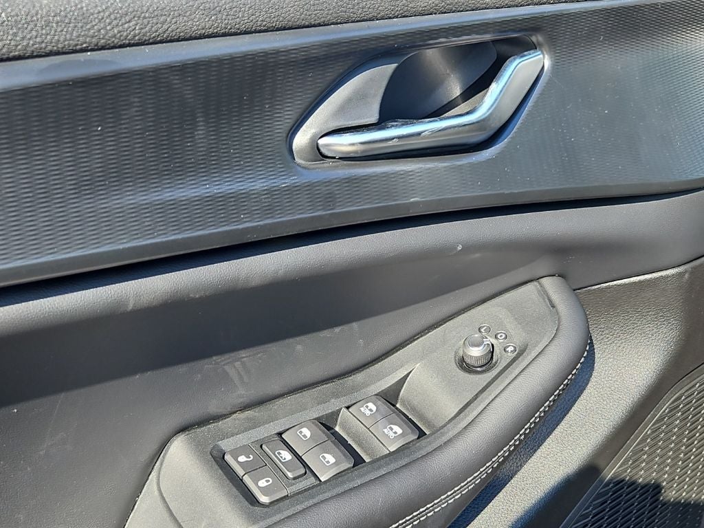 2027 Jeep Grand Cherokee GRAND CHEROKEE LAREDO X 4X4