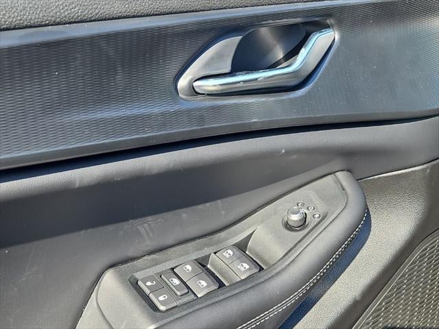 2027 Jeep Grand Cherokee GRAND CHEROKEE LAREDO X 4X4