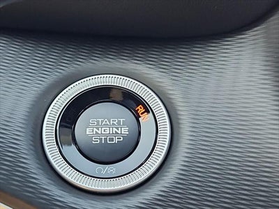 2027 Jeep Grand Cherokee GRAND CHEROKEE LAREDO X 4X4