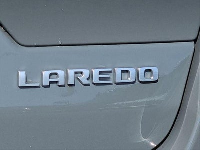 2027 Jeep Grand Cherokee GRAND CHEROKEE LAREDO X 4X4