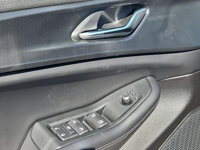 2027 Jeep Grand Cherokee GRAND CHEROKEE LAREDO X 4X4