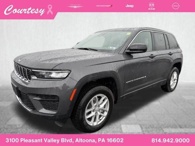 2025 Jeep Grand Cherokee GRAND CHEROKEE LAREDO X 4X4