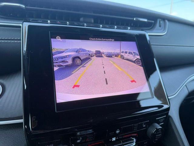 2025 Jeep Grand Cherokee Laredo X 4x4