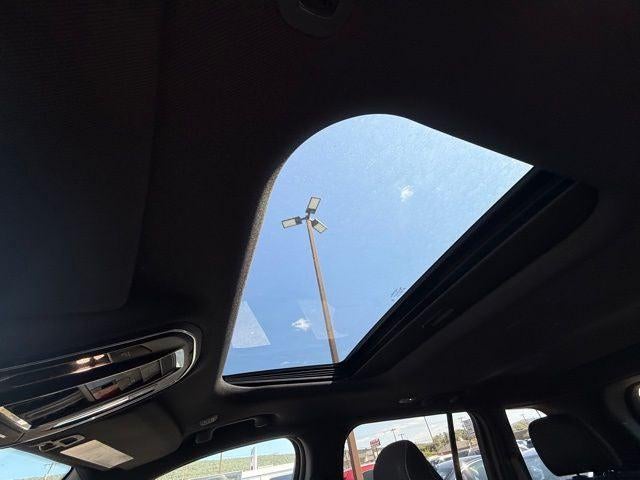 2025 Jeep Grand Cherokee Laredo X 4x4