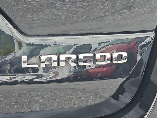 2023 Jeep Grand Cherokee Laredo 4x4