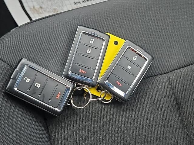 2023 Jeep Grand Cherokee Laredo 4x4
