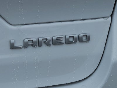 2027 Jeep Grand Cherokee GRAND CHEROKEE LAREDO 4X4