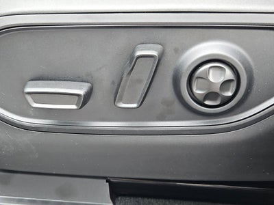 2027 Jeep Grand Cherokee GRAND CHEROKEE LAREDO 4X4