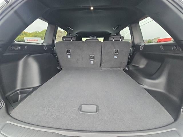 2027 Jeep Grand Cherokee GRAND CHEROKEE LAREDO 4X4