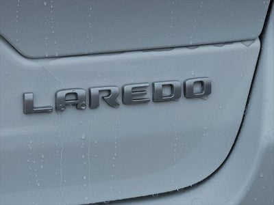 2027 Jeep Grand Cherokee GRAND CHEROKEE LAREDO 4X4