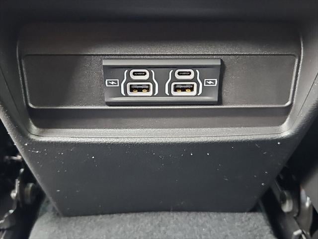 2027 Jeep Grand Cherokee GRAND CHEROKEE LAREDO 4X4