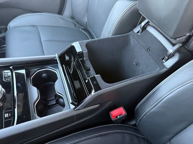 2025 Jeep Grand Cherokee GRAND CHEROKEE OVERLAND 4X4