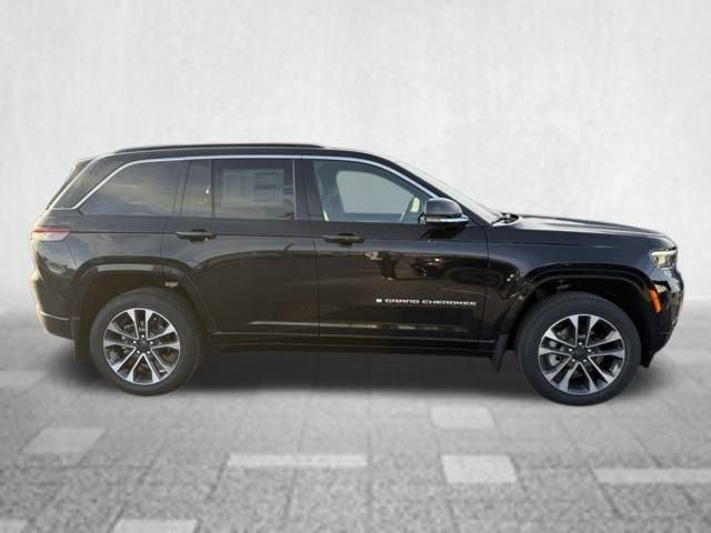 2025 Jeep Grand Cherokee GRAND CHEROKEE OVERLAND 4X4