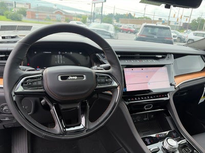 2026 Jeep Grand Cherokee GRAND CHEROKEE SUMMIT 4X4