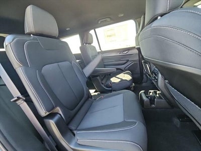2026 Jeep Grand Cherokee GRAND CHEROKEE L LAREDO 4X4