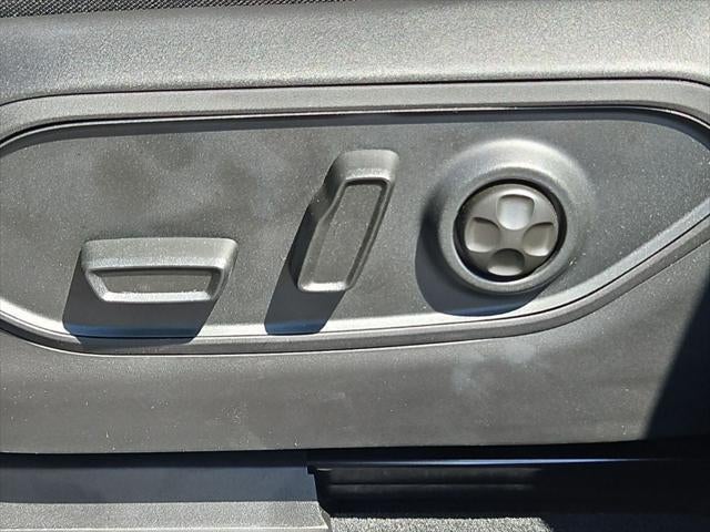 2026 Jeep Grand Cherokee GRAND CHEROKEE L LAREDO 4X4