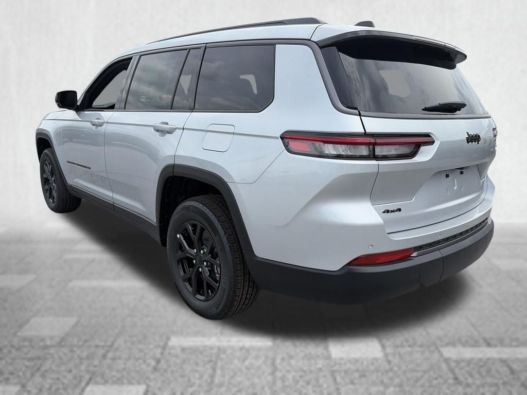 2026 Jeep Grand Cherokee GRAND CHEROKEE L LAREDO ALTITUDE 4X4