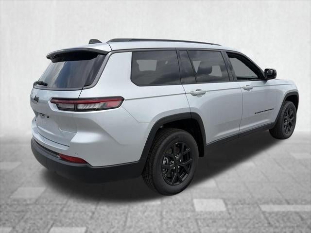 2026 Jeep Grand Cherokee GRAND CHEROKEE L LAREDO ALTITUDE 4X4