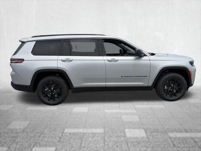 2026 Jeep Grand Cherokee GRAND CHEROKEE L LAREDO ALTITUDE 4X4
