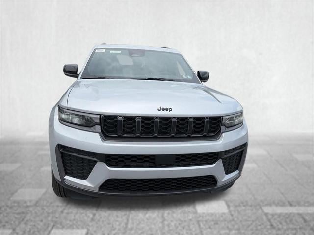 2026 Jeep Grand Cherokee GRAND CHEROKEE L LAREDO ALTITUDE 4X4