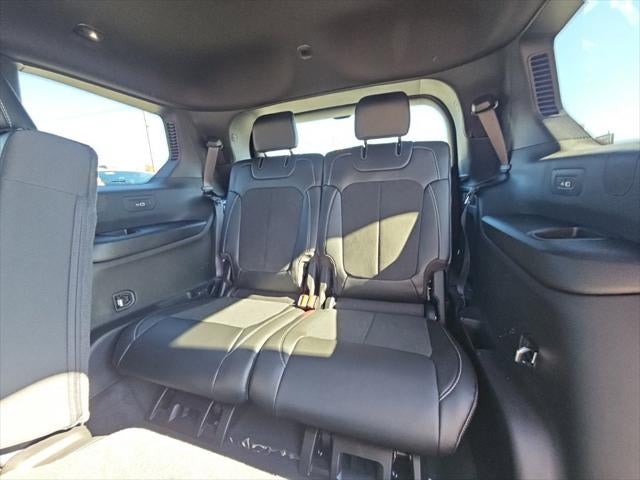 2027 Jeep Grand Cherokee GRAND CHEROKEE L LAREDO ALTITUDE 4X4