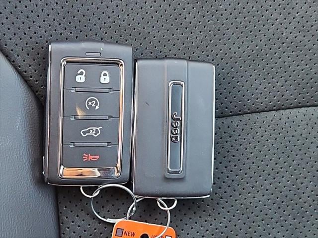 2027 Jeep Grand Cherokee GRAND CHEROKEE L LAREDO ALTITUDE 4X4