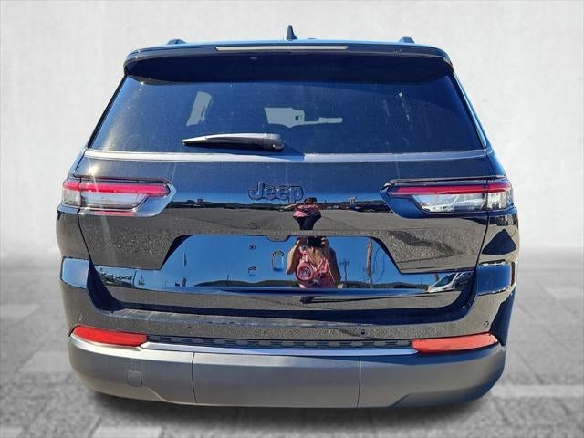 2027 Jeep Grand Cherokee GRAND CHEROKEE L LAREDO ALTITUDE 4X4