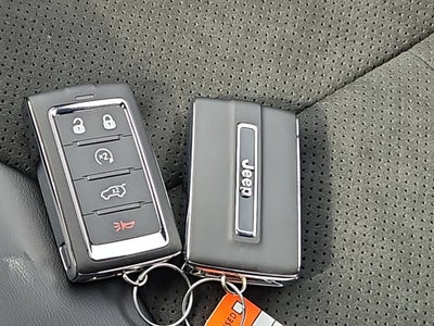 2027 Jeep Grand Cherokee GRAND CHEROKEE L LAREDO ALTITUDE 4X4