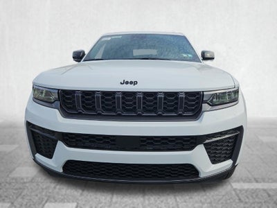 2027 Jeep Grand Cherokee GRAND CHEROKEE L LAREDO ALTITUDE 4X4