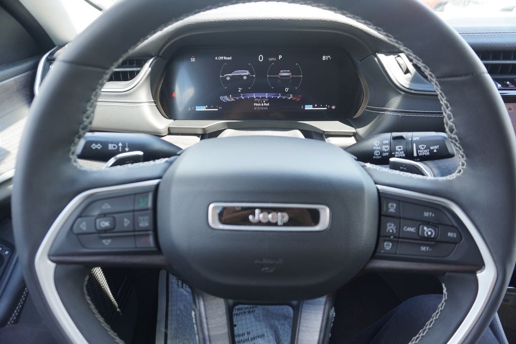 2023 Jeep Grand Cherokee L Limited 4x4